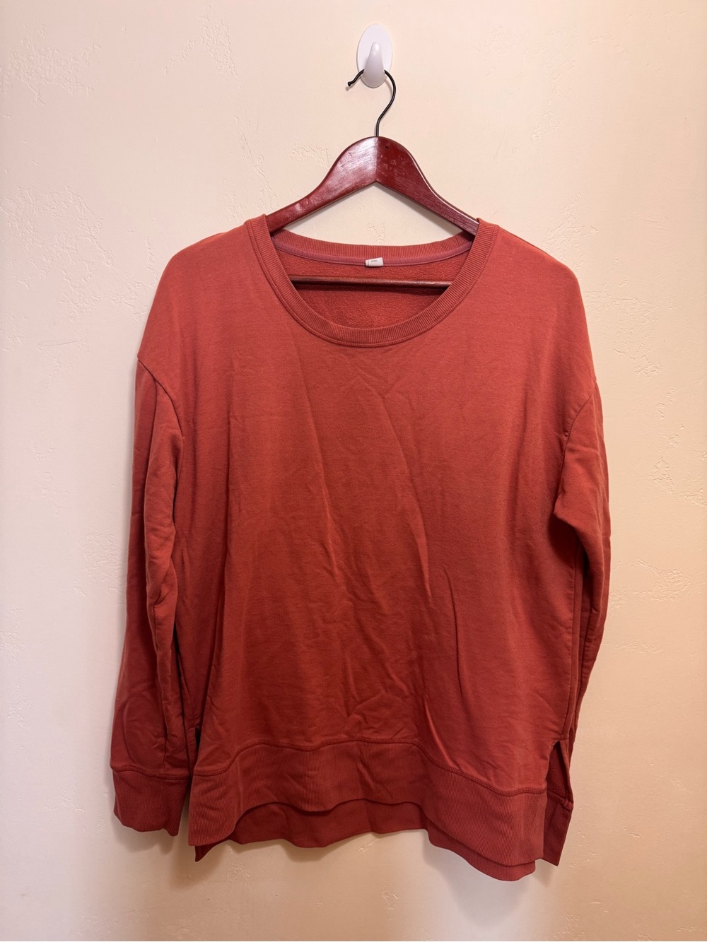 Women’s Vintage Dusty Pink Crewneck Long-Sleeve Shirt (Danskin?)